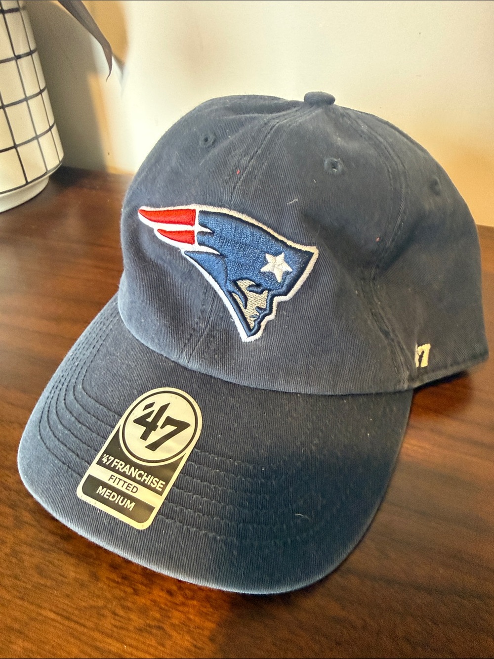 47 Navy New England Patriots Embroidered Logo Cap